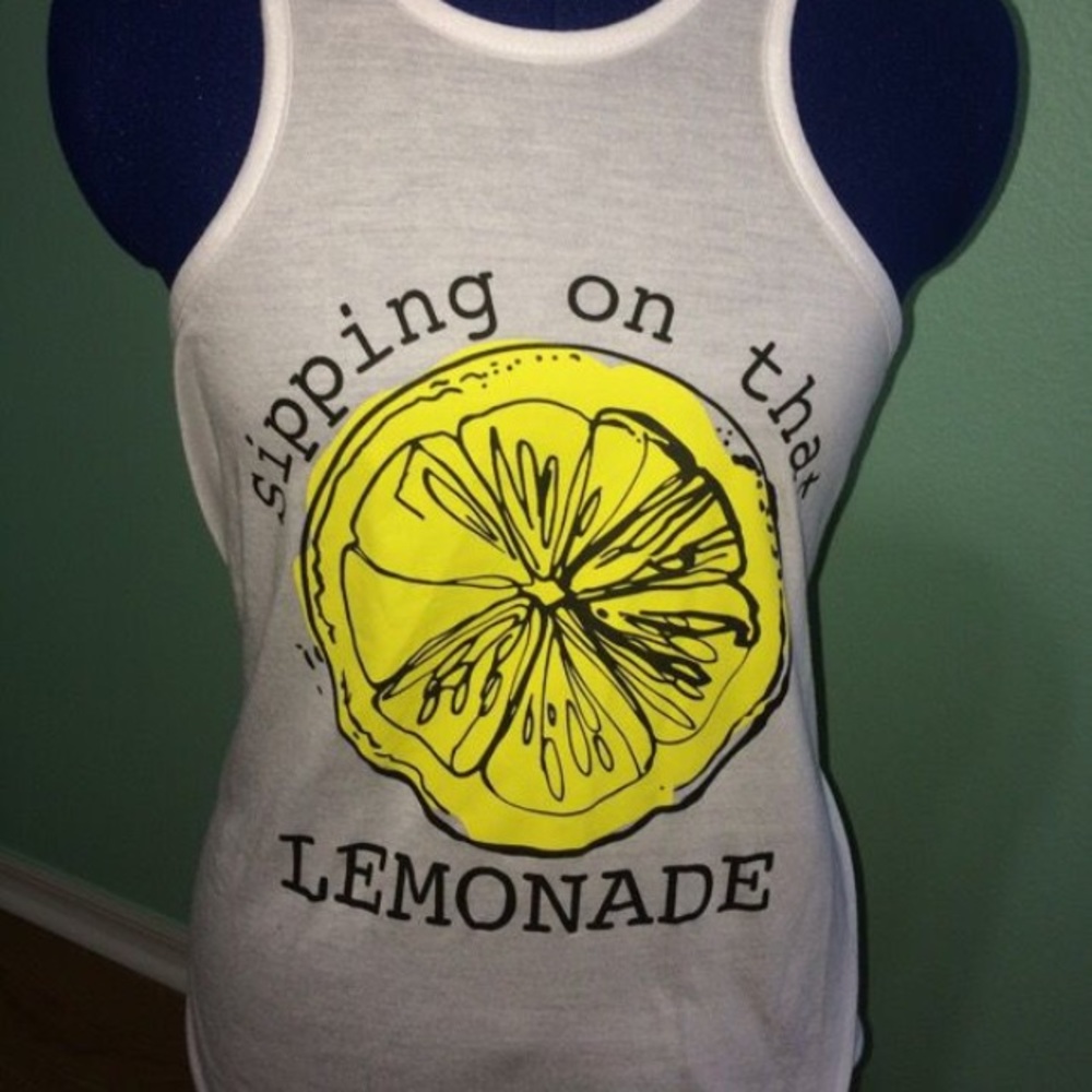 "Sipping on that Lemonade" shirt WORN TWICE